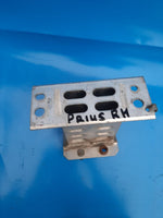Front bumper reinforcement bracket TOYOTA PRIUS - 30 09-17 Right Front.