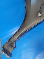 Front wing NISSAN LEAF 10-17 Right.