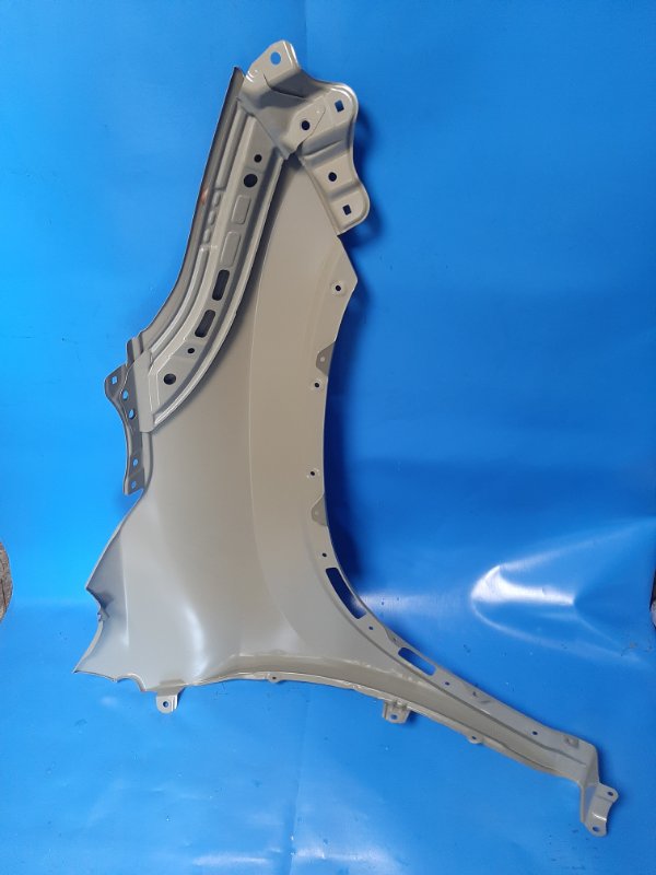 Front wing TOYOTA HIGHLANDER 13-19 Left. Front.