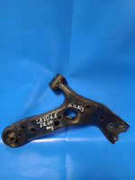 Lower front suspension arm TOYOTA AURIS 06-12 Left. Front.