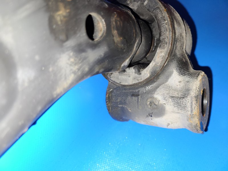 Lower front suspension arm MAZDA CX-5 (KE) 11-17 Left. Front.