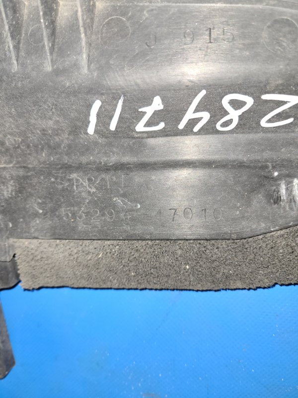 Air deflector TOYOTA PRIUS - 30 09-17 Lev.