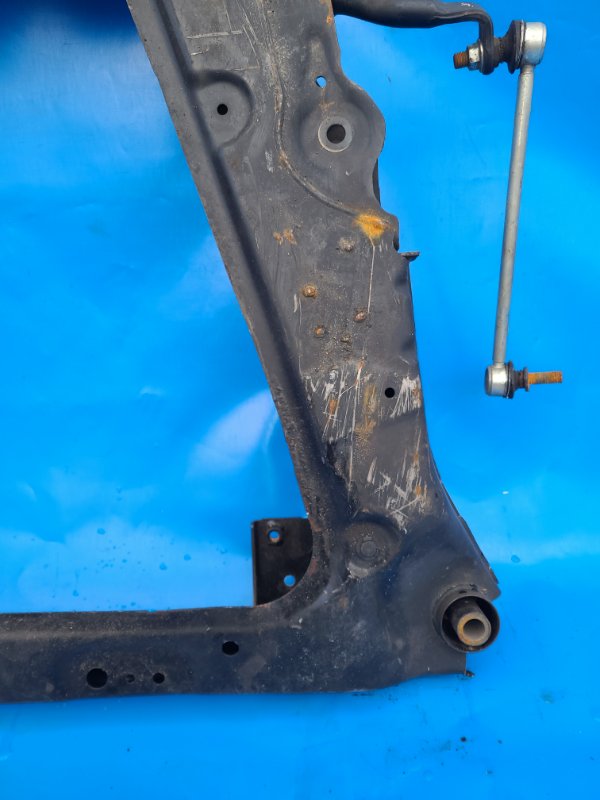 Front suspension beam NISSAN LEAF 10-17