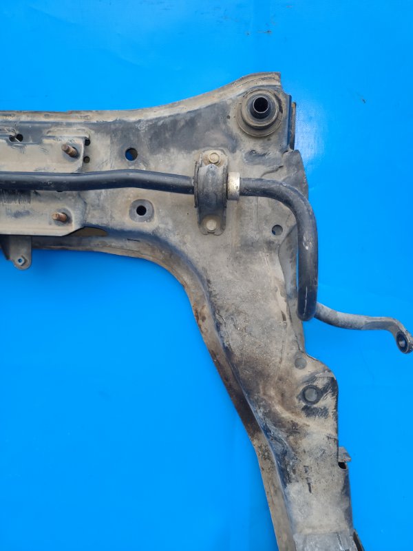 Front suspension beam NISSAN LEAF 10-17