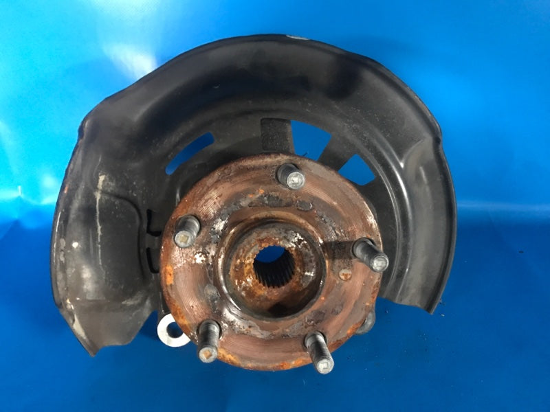 Steering knuckle TOYOTA COROLLA 150 06-13 Right Front