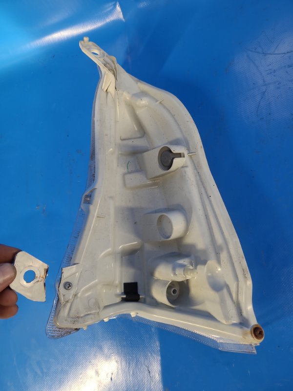 Direction indicator NISSAN LEAF 10-17 Right Front.