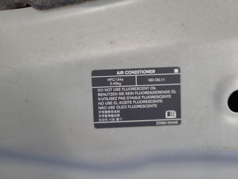 Nissan Leaf hood 10-17