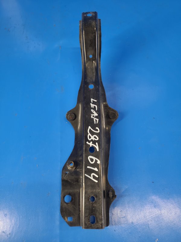 Nissan Leaf 10-17 Hood Lock Bracket
