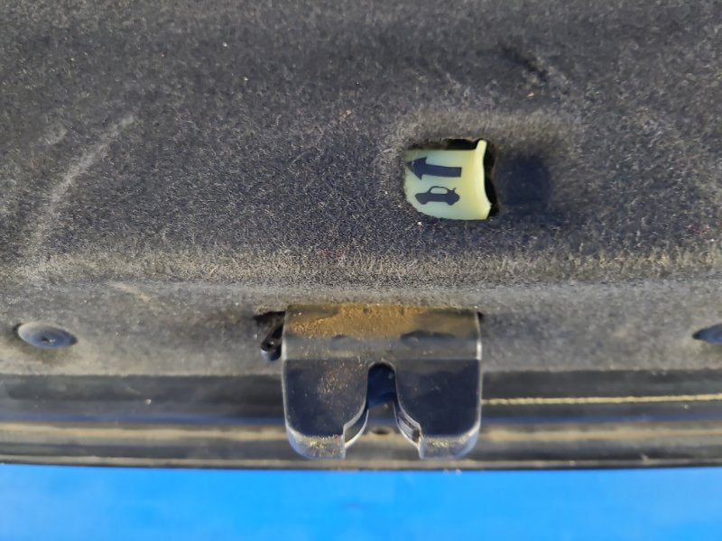 Trunk lid lock for Hyundai Sonata YF 10-14
