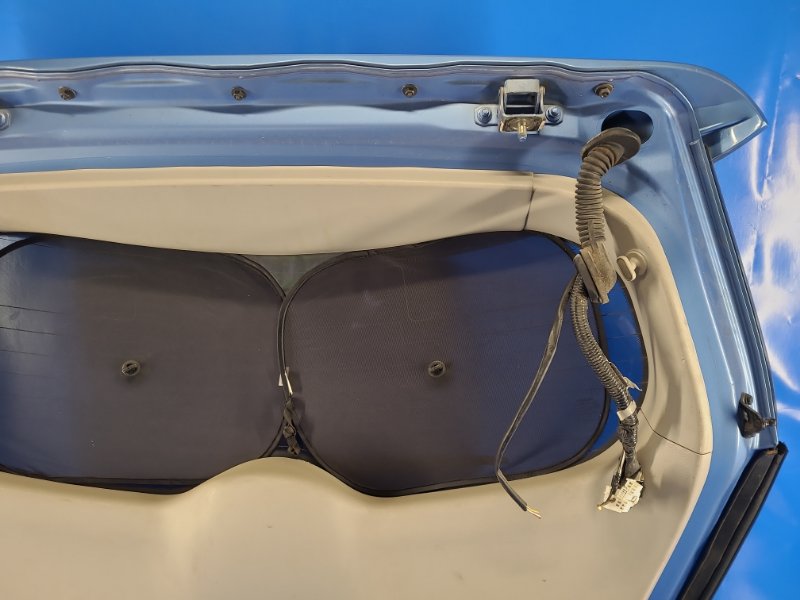 Nissan Leaf 10-17 trunk lid