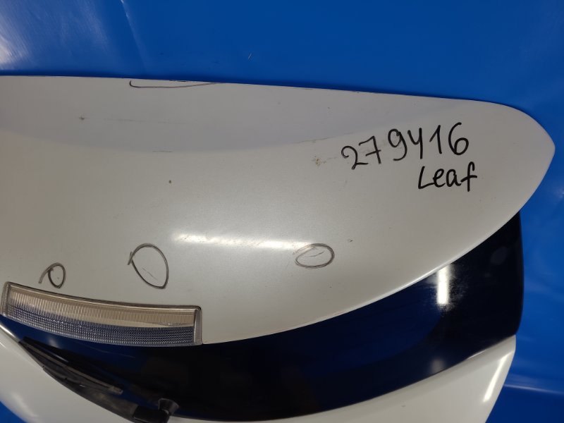Nissan Leaf 10-17 trunk lid