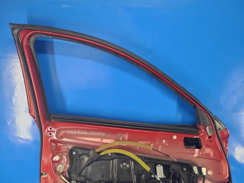 Door glass MAZDA CX-5 (KE) 11-17 Left. Front.