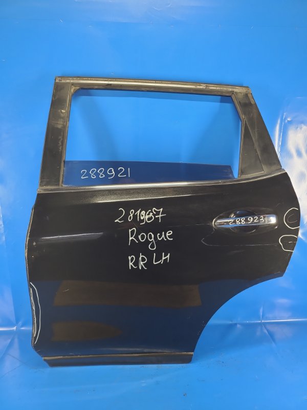 Door NISSAN X-TRAIL/ROGUE T32 13-20 Left. Rear.
