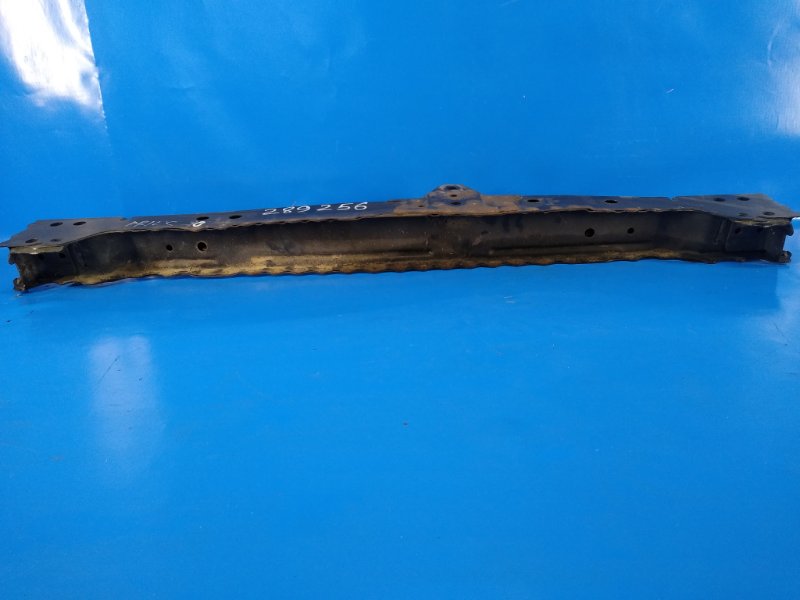 Radiator support beam for Toyota Prius - 30 09-17