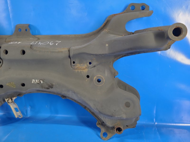 Front suspension beam for Toyota Auris 13-18