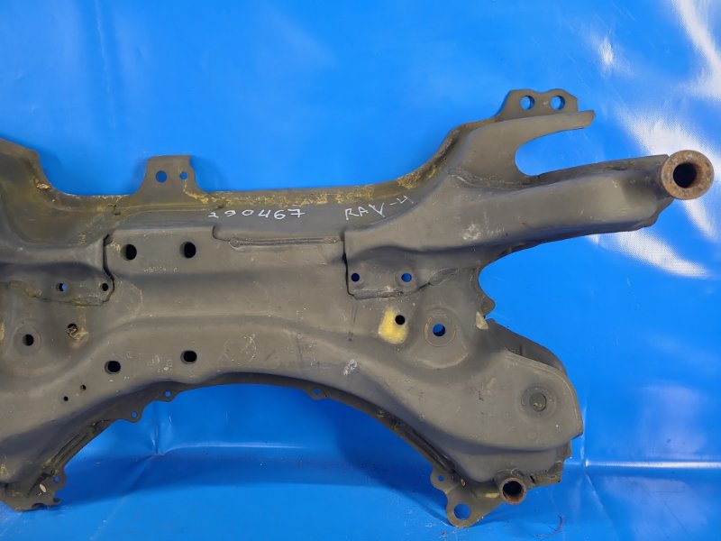 Front suspension beam for Toyota RAV4 05-12