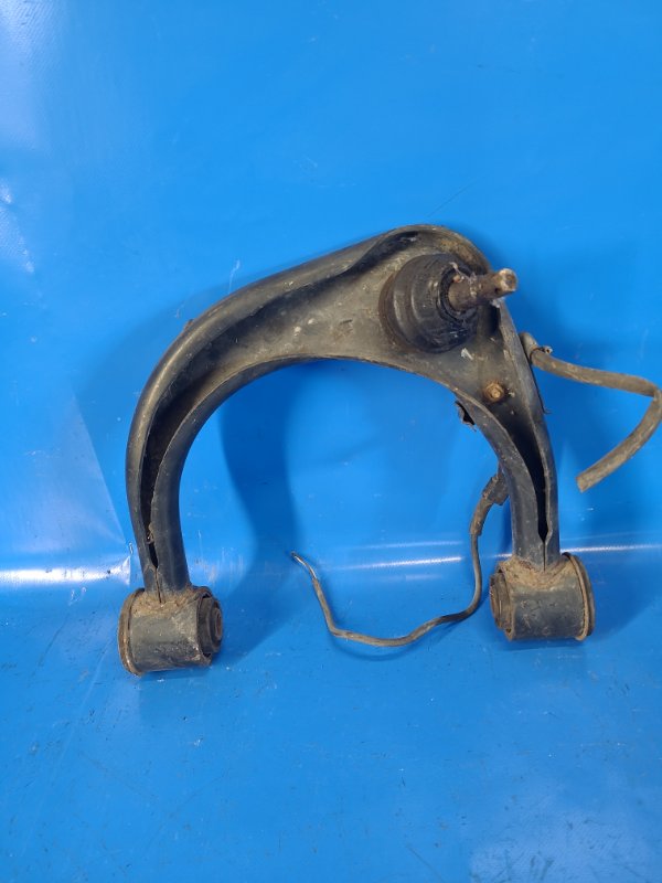 Upper front suspension arm TOYOTA LAND CRUISER PRADO 150 09-17 Left.