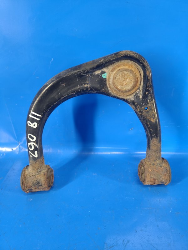 Upper front suspension arm TOYOTA LAND CRUISER PRADO 150 09-17 Right.