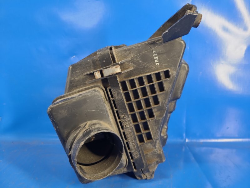 Air filter housing for Honda CRV (RM) 11-18