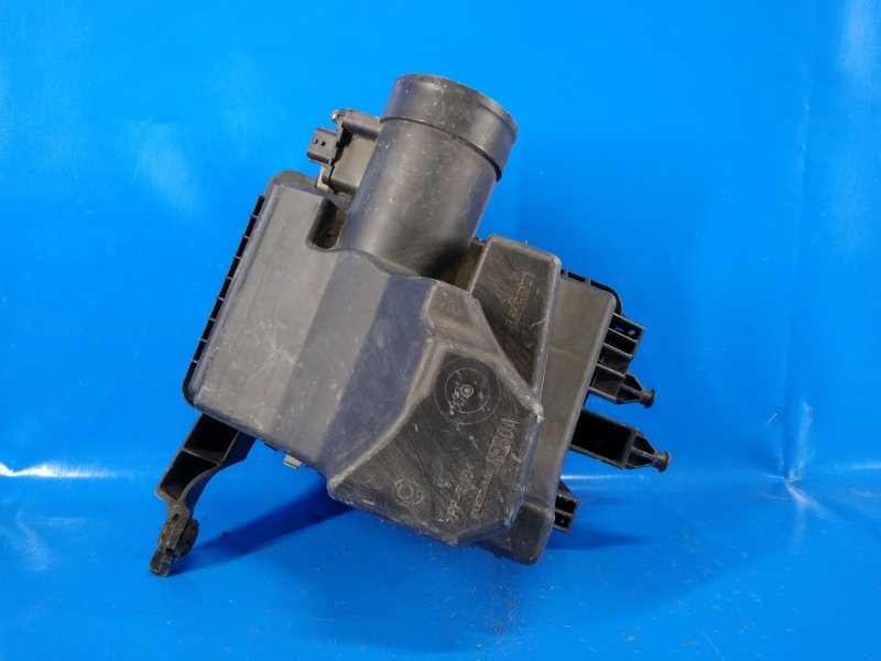 Air filter housing NISSAN QASHQAI/ROGUE SPORT 14-