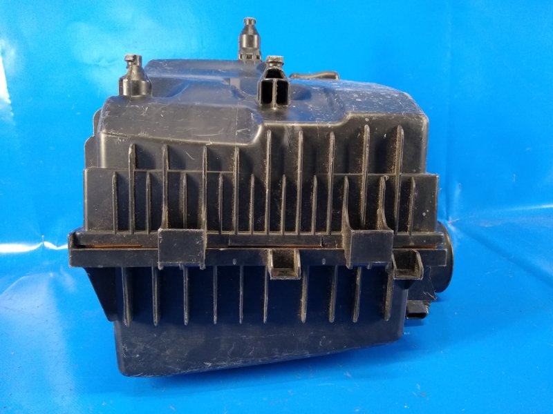 Air filter housing NISSAN NAVARA 14-