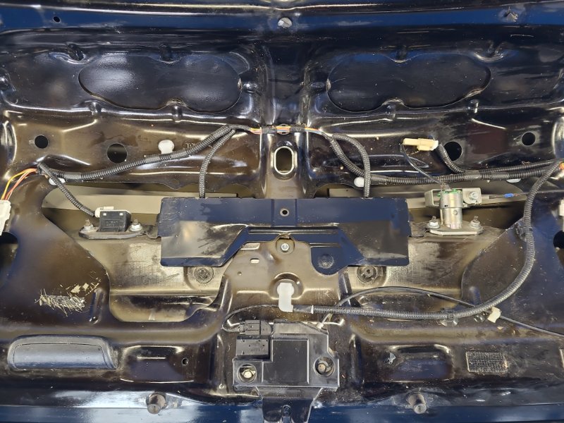 LEXUS IS250/350 05-13 trunk lid