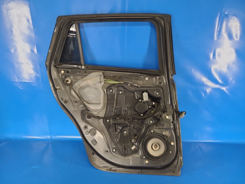 Door MAZDA 6 GJ 12- Left. Rear.