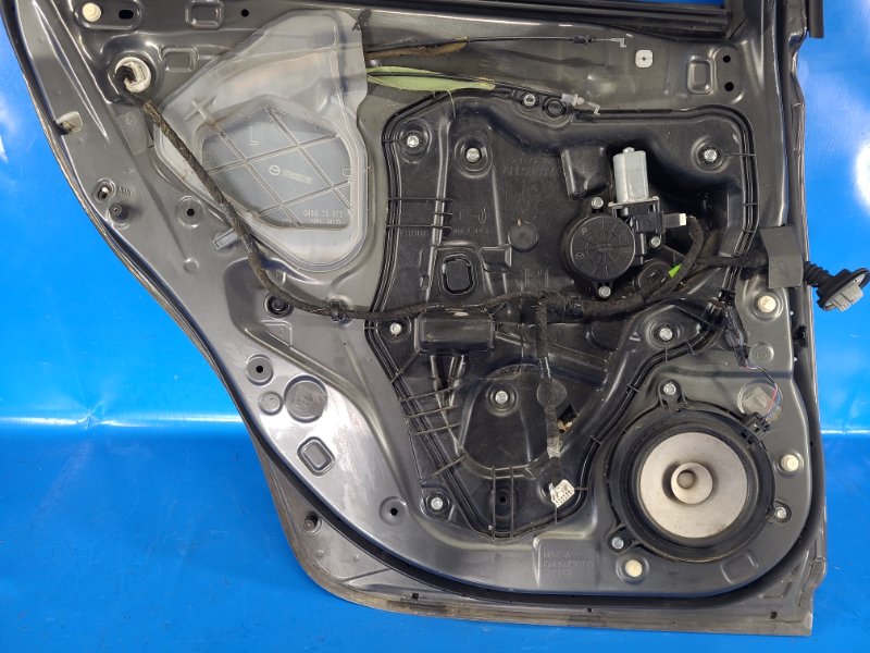 Door MAZDA 6 GJ 12- Left. Rear.
