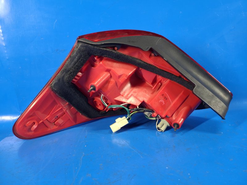 External light TOYOTA RAV4 05-12 Right.