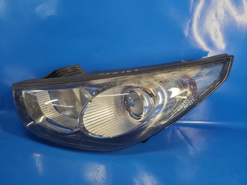 Headlight HYUNDAI TUCSON LM 09-15 Lev.