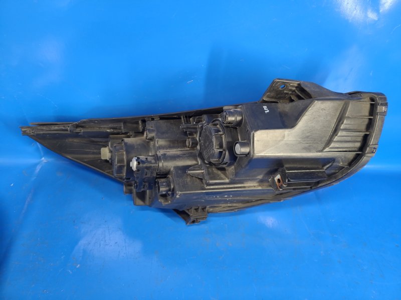 Headlight HYUNDAI TUCSON LM 09-15 Lev.