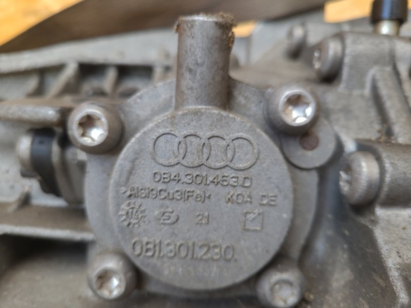 Manual transmission AUDI A4 08-15