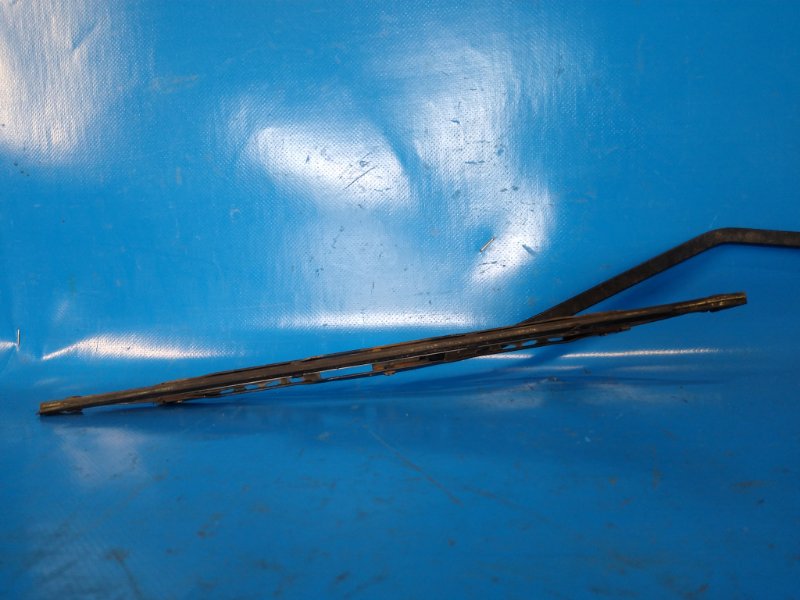 Front wiper arm for SUZUKI SX4 06-13 2008