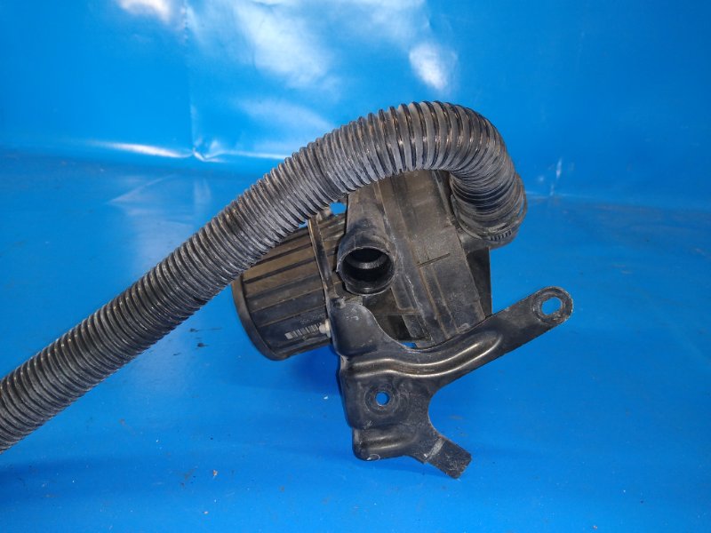Pump AUDI A6 (C7) 11-18 2011