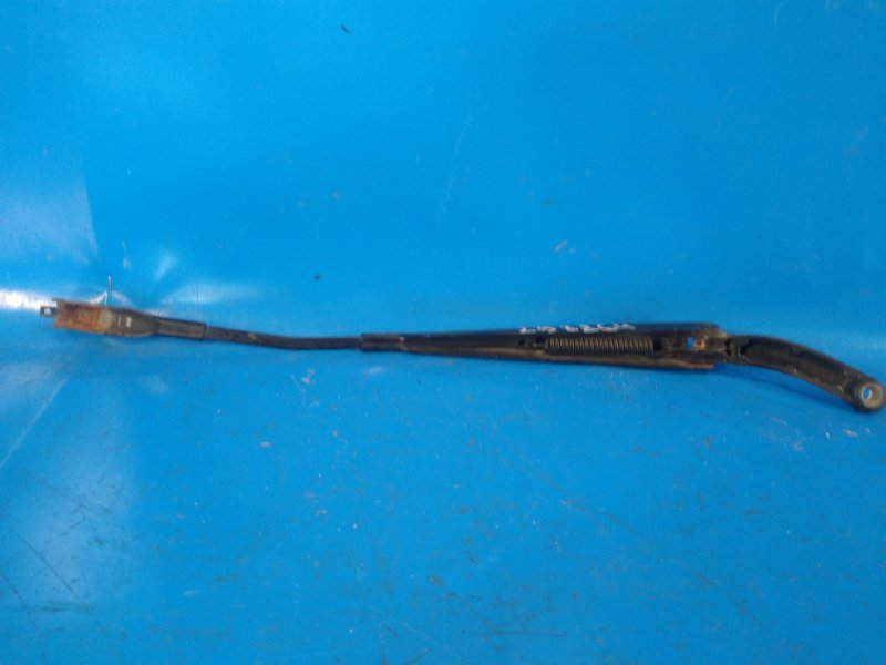 Front windshield wiper arm VOLVO XC70 00–07 2006 Right