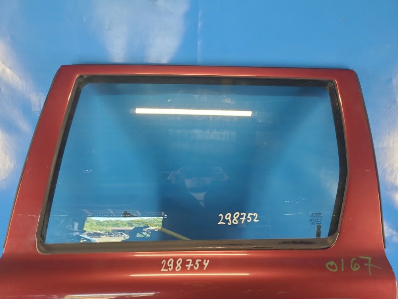 Door glass VOLVO XC70 00–07 2006 Left. Rear