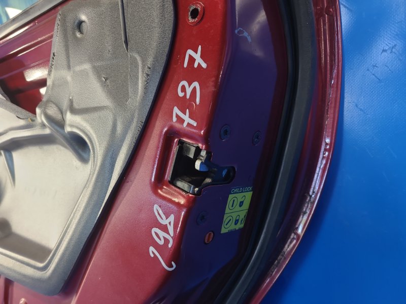 Door lock VOLVO XC70 00–07 2006 Right Rear