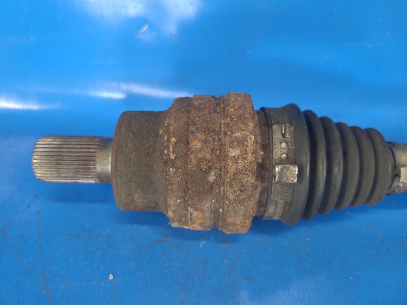 Rear-wheel drive VOLVO XC70 00–07 2006