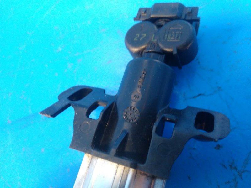 Headlight washer nozzle VOLVO S60 10-13 2012 Right.