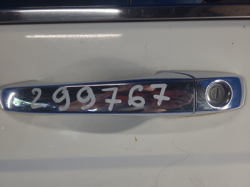 Exterior door handle CHRYSLER 200 10-14 2013 Left. Front.