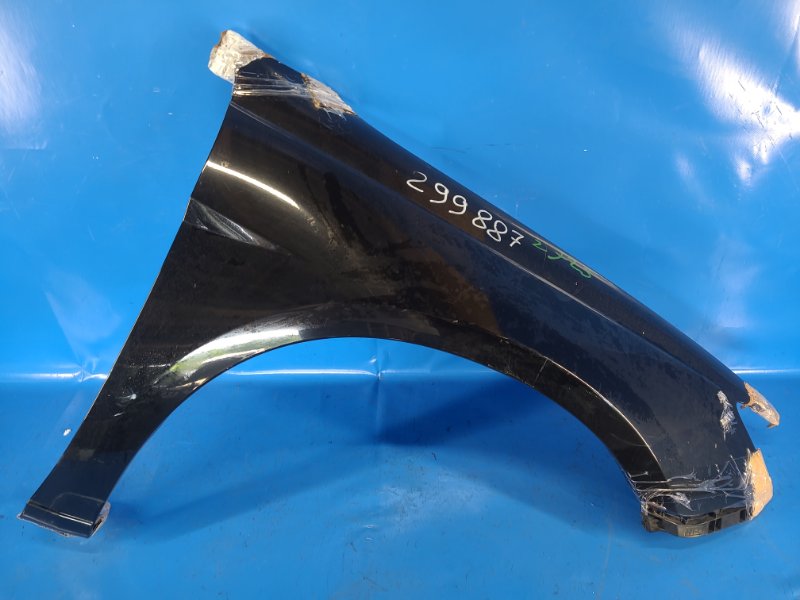 Front wing CHRYSLER 200 10-14 2012 Right.
