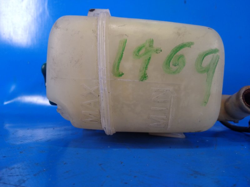 Expansion tank VOLVO XC90 02–16 2008