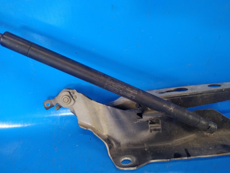 Hood shock absorber VOLVO XC90 02–16 2008