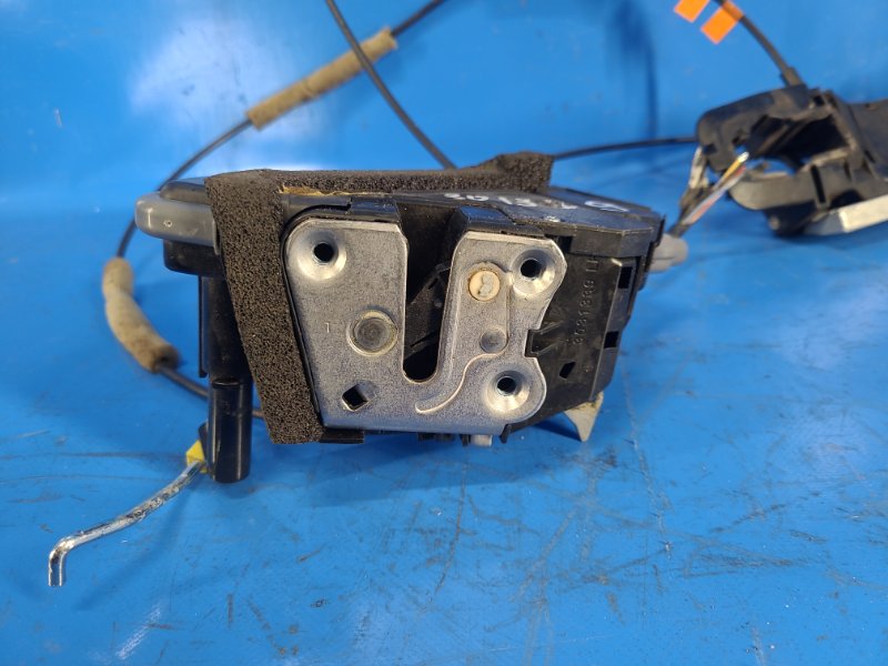 Door lock NISSAN SENTRA B17 12-21 2013 Left. Front.