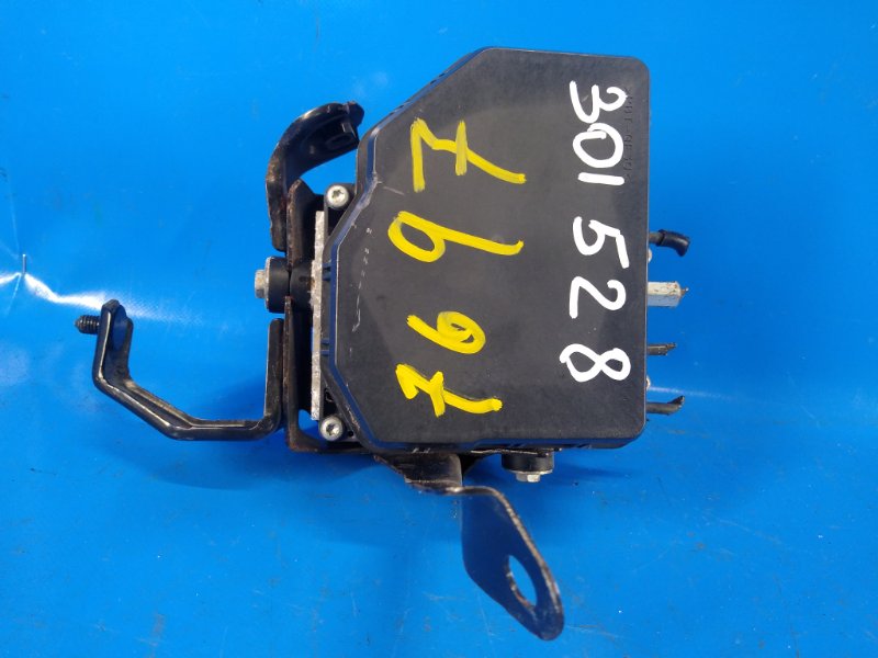 ABS control unit for Lexus IS250/350 05-13 2013