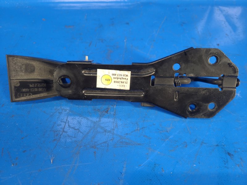Hood lock hook for Audi A6 (C7) 11-18 2011