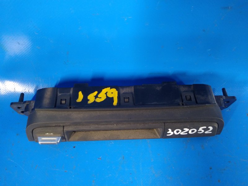 Image alt