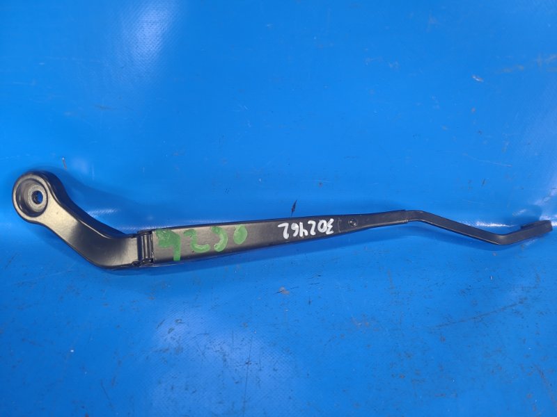 Front windshield wiper arm MINI COOPER (F57) 15- 2016 Right
