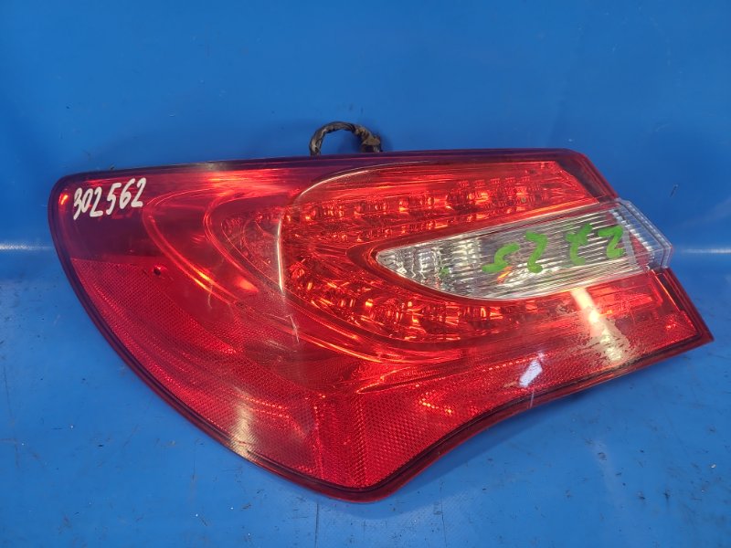 Exterior lamp CHRYSLER 200 10-14 2012 Left.
