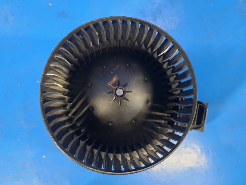 Heater motor DODGE CALIBER 06-11 2006